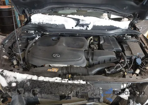 2017 Infiniti Qx30 Premium z USA, uszkodzony, nr VIN SJKCH5CR6HA032306